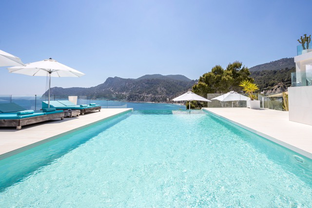 villa2996bedroomseccubells2